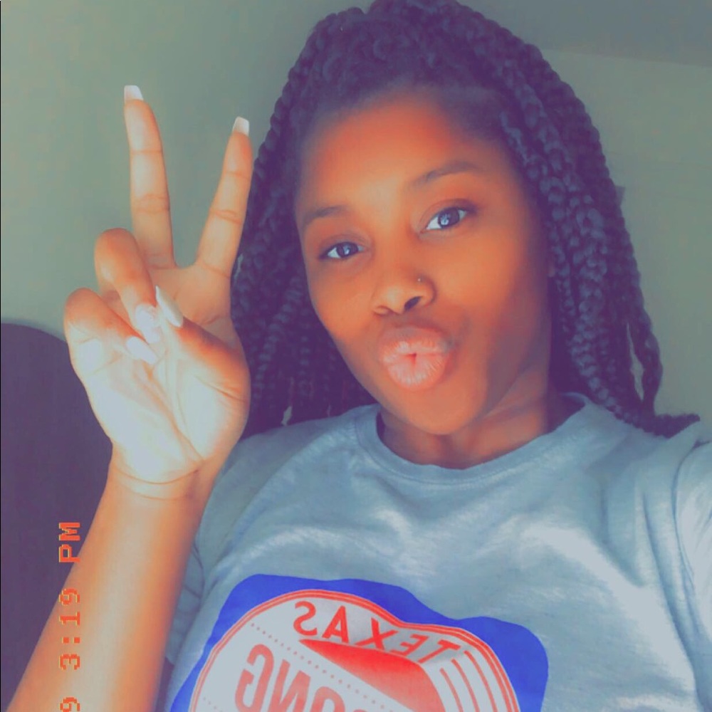 Meet your Posher, Sederia